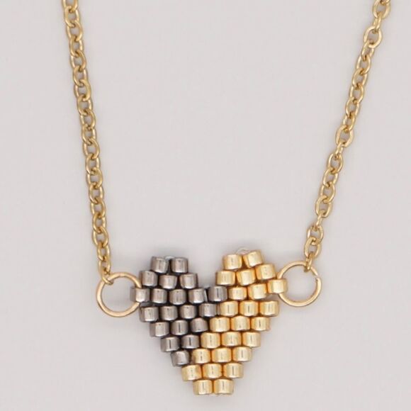 Hand Beaded Gold & Silver Seed Bead Heart Necklace NWT - Picture 2 of 9